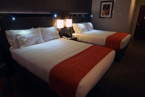 фото отеля Holiday Inn Express Hotel & Suites Bonnyville