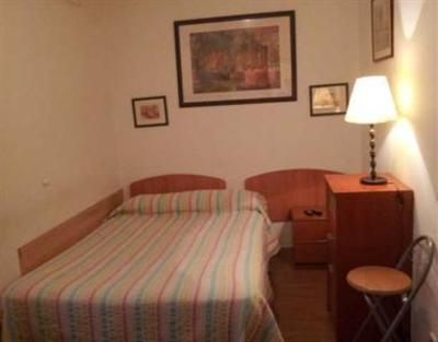 фото отеля Casillas Hostel Madrid