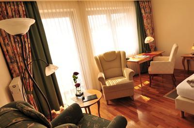 фото отеля Flair Hotel Waldkrug Delbrück