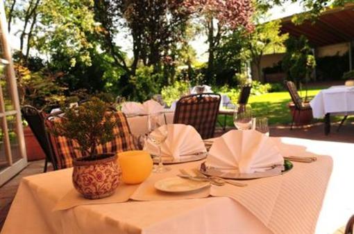 фото отеля Flair Hotel Waldkrug Delbrück
