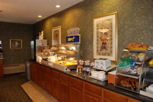фото отеля Holiday Inn Express Hotel & Suites Bloomington Normal