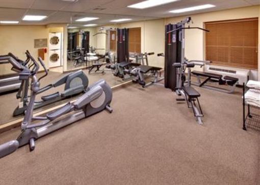 фото отеля Candlewood Suites Airport Omaha