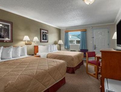 фото отеля Ramada Limited Grand Forks