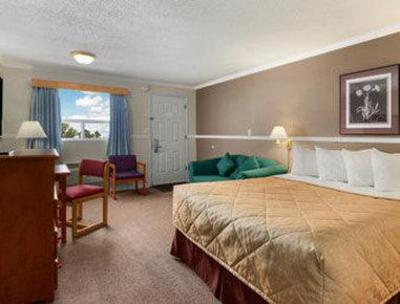 фото отеля Ramada Limited Grand Forks