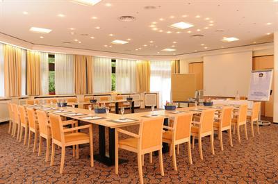 фото отеля Best Western Queens Hotel Baden-Baden