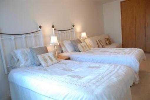 фото отеля Edinburgh Pearl Apartments Lochrin