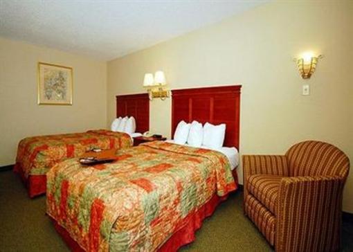 фото отеля Quality Inn & Suites Durham (North Carolina)