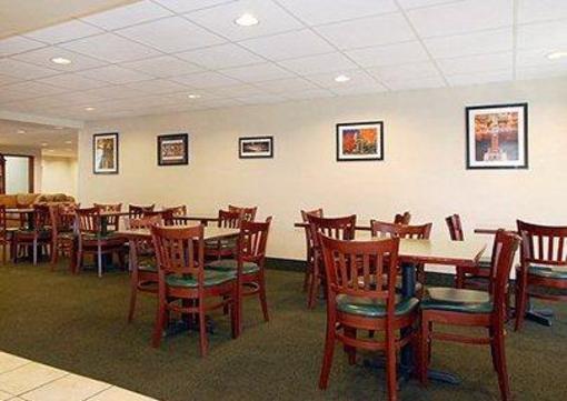 фото отеля Quality Inn & Suites Durham (North Carolina)