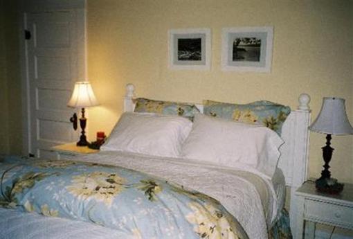фото отеля Mcfarland Inn Bed and Breakfast