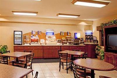 фото отеля Holiday Inn Express Showlow