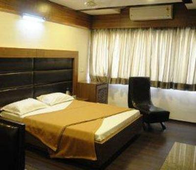 фото отеля Hotel Neelkanth Blues Ahmedabad