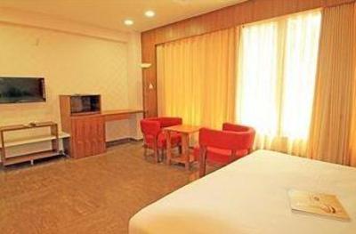 фото отеля Hotel Neelkanth Blues Ahmedabad