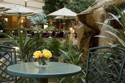 фото отеля Sheraton Suites Cypress Creek Ft. Lauderdale