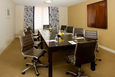 фото отеля Sheraton Suites Cypress Creek Ft. Lauderdale