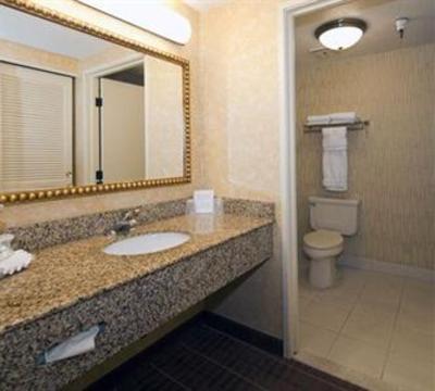 фото отеля Holiday Inn Express Palm Desert Rancho Mirage