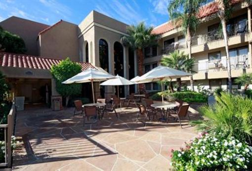 фото отеля Holiday Inn Express Palm Desert Rancho Mirage