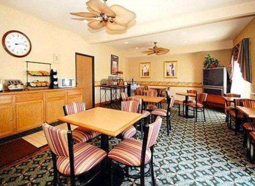 фото отеля Comfort Inn & Suites Chesterfield