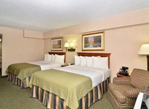 фото отеля Clarion Hotel Richmond Central