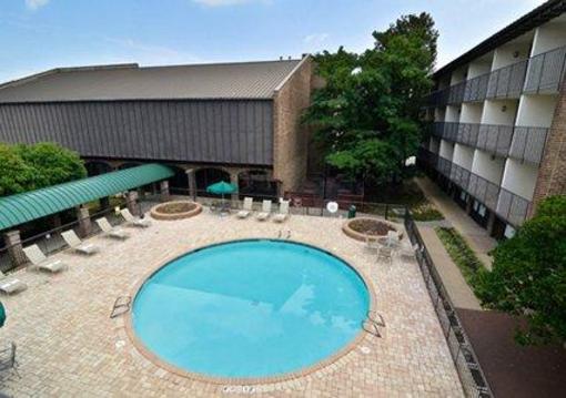 фото отеля Clarion Hotel Richmond Central