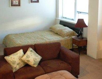 фото отеля Gym Club Suites