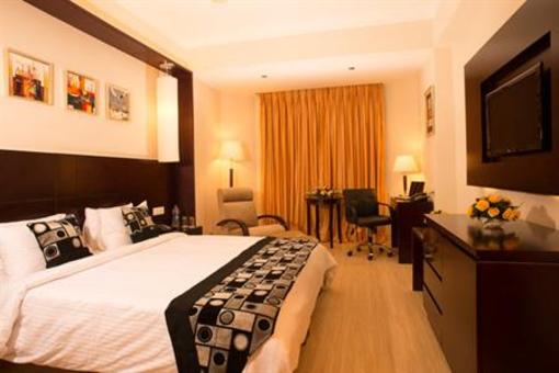 фото отеля Hotel India International