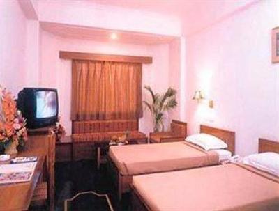 фото отеля Hotel India International