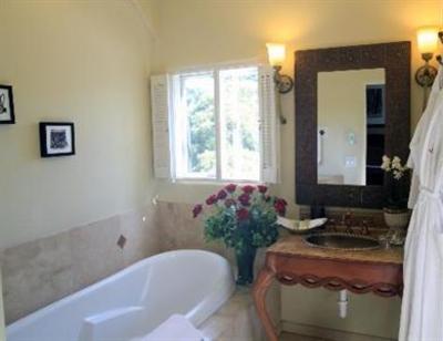 фото отеля L'Auberge Hotel Carmel By the Sea