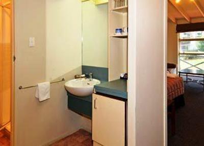 фото отеля Auckland Airport Inn
