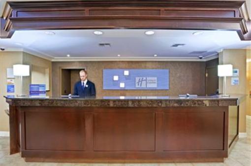 фото отеля Holiday Inn Express Puyallup (Tacoma Area)