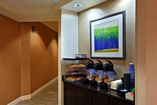 фото отеля Holiday Inn Express Puyallup (Tacoma Area)