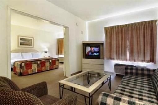 фото отеля Days Inn Watsonville