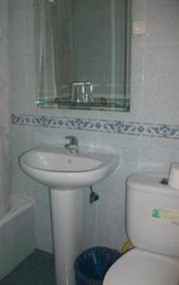 фото отеля Hostal Concepcion Arenal Madrid