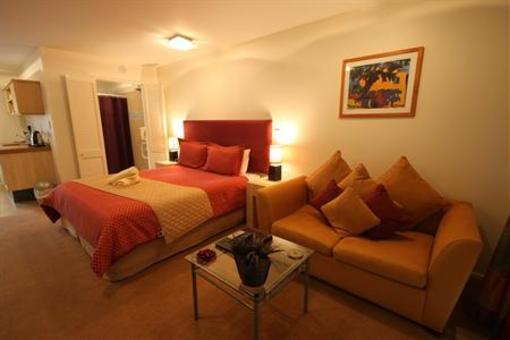 фото отеля Tussock Peak Motor Lodge