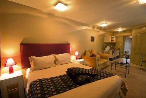 фото отеля Tussock Peak Motor Lodge