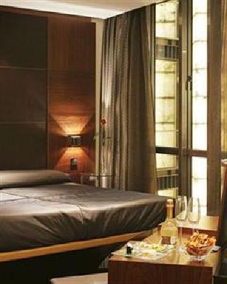 фото отеля Urban Hotel Madrid