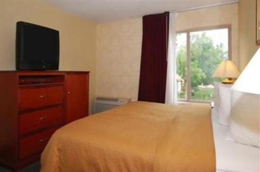 фото отеля Comfort Inn Airport Colorado Springs