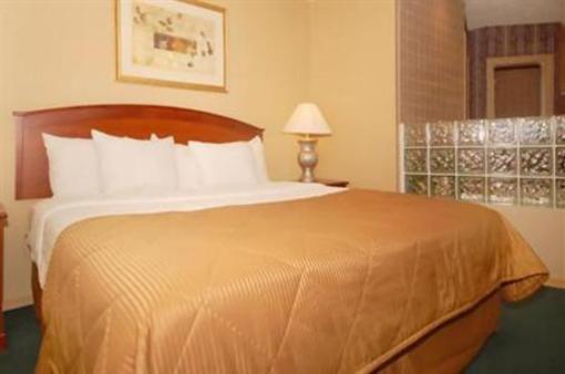 фото отеля Comfort Inn Airport Colorado Springs