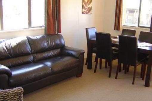 фото отеля Bowentown Beach Holiday Park Resorts Waihi Beach