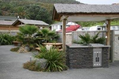 фото отеля Bowentown Beach Holiday Park Resorts Waihi Beach