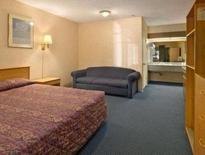 фото отеля Days Inn Disneyland West