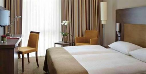фото отеля Intercityhotel Darmstadt