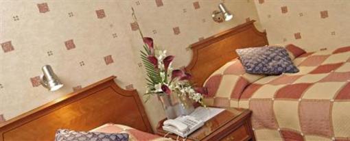 фото отеля Helen Hotel