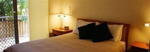фото отеля Sanctuary Lake Apartments