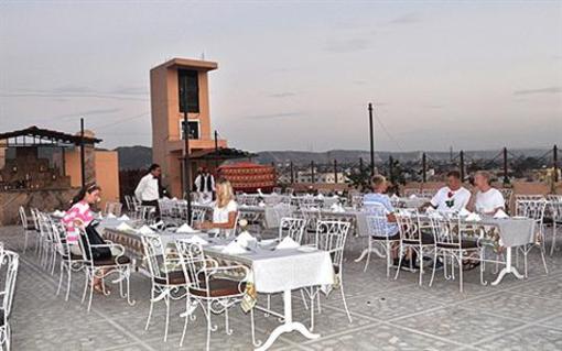 фото отеля Hotel Glitz Jaipur