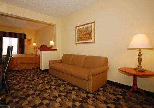 фото отеля Comfort Suites at Harbison