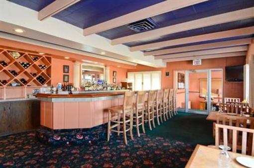 фото отеля Best Western Pioneer Inn & Suites Escanaba