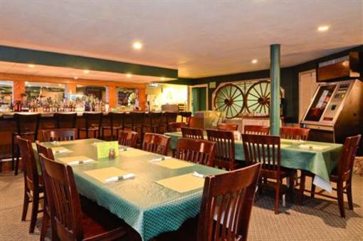 фото отеля Best Western Pioneer Inn & Suites Escanaba
