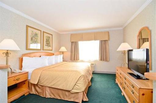 фото отеля Best Western Pioneer Inn & Suites Escanaba