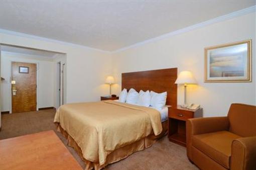 фото отеля Best Western Pioneer Inn & Suites Escanaba