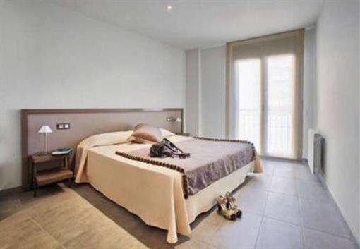 фото отеля Figueres Apartaments